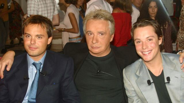 Macron Et Sardou : Un Dîner Tendu, Macron Et Sardou : Un Dîner Tendu,