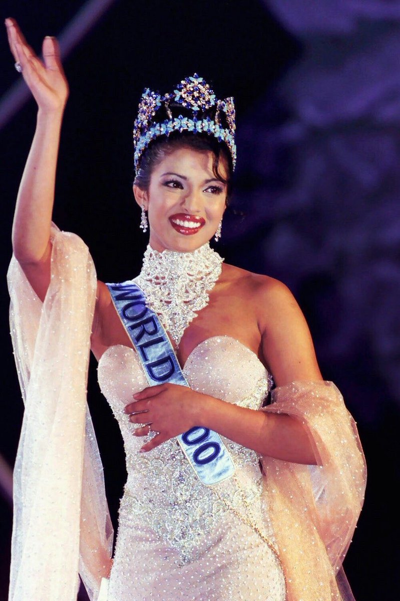 Madhu Chopra On Priyanka Chopra's Miss World Two-Piece Outfit Rejection Madhu Chopra On Priyanka Chopra's Miss World Two-Piece Outfit Rejection