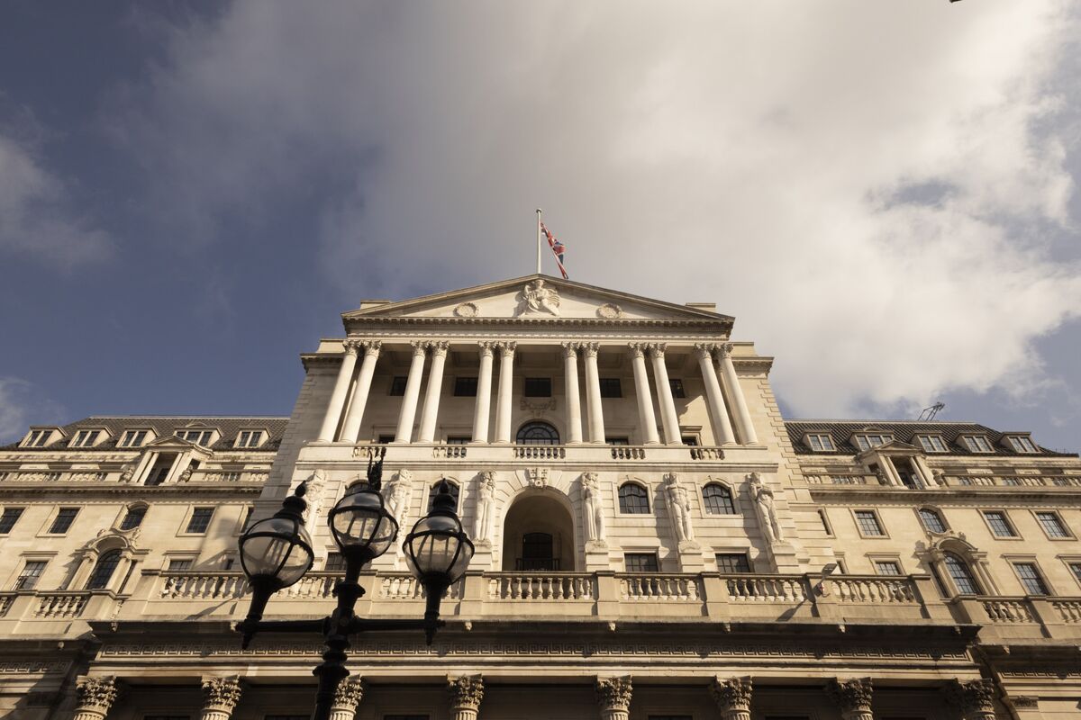Market Reaction To UK Inflation: Reduced BOE Cut Bets, Pound Appreciation Market Reaction To UK Inflation: Reduced BOE Cut Bets, Pound Appreciation