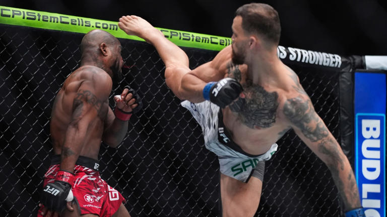 Mauricio Ruffy's Spinning Kick: UFC 313 KO Masterclass Mauricio Ruffy's Spinning Kick: UFC 313 KO Masterclass