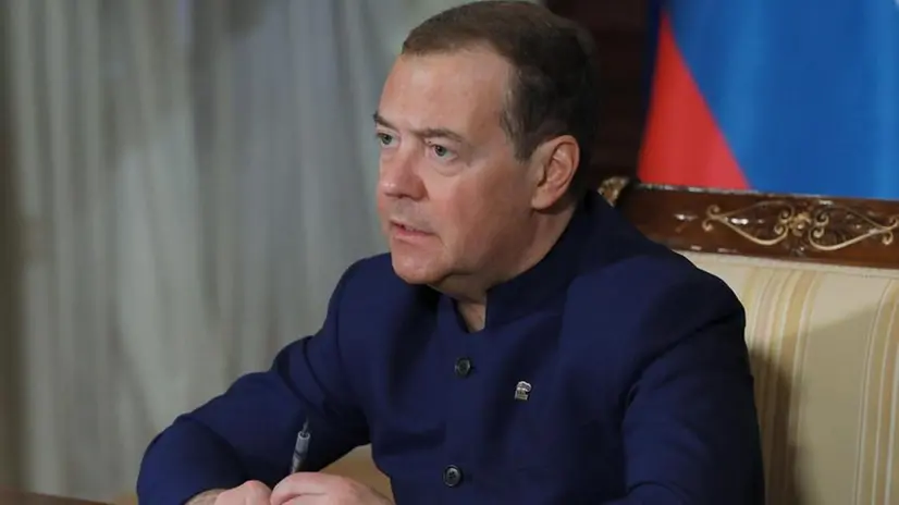 Medvedev: Analisi Della Minaccia Nucleare E Del Sentimento Anti-russo In Europa Medvedev: Analisi Della Minaccia Nucleare E Del Sentimento Anti-russo In Europa