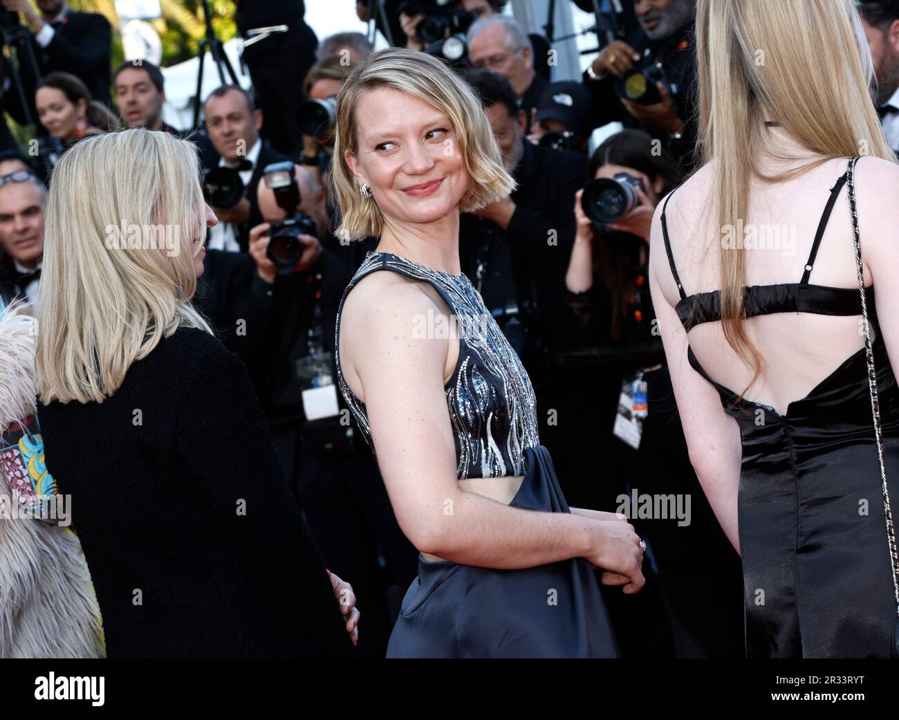 Mia Wasikowska Joins Taika Waititi's New Family Film Mia Wasikowska Joins Taika Waititi's New Family Film