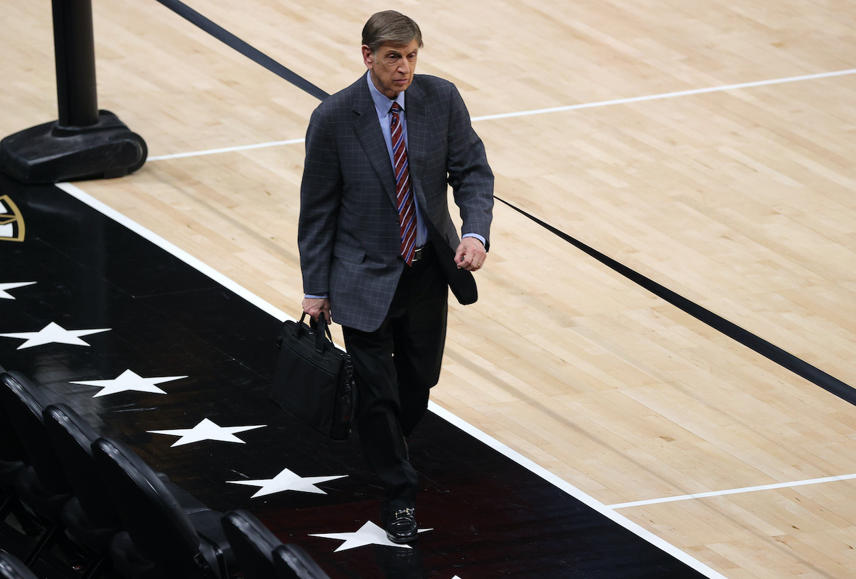 Mike Breen's Pick For Greatest Basketball Announcer: Marv Albert Mike Breen's Pick For Greatest Basketball Announcer: Marv Albert