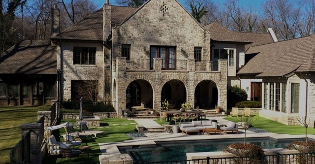 MTV Cribs: A Tour Of Stunning Beachfront Homes MTV Cribs: A Tour Of Stunning Beachfront Homes