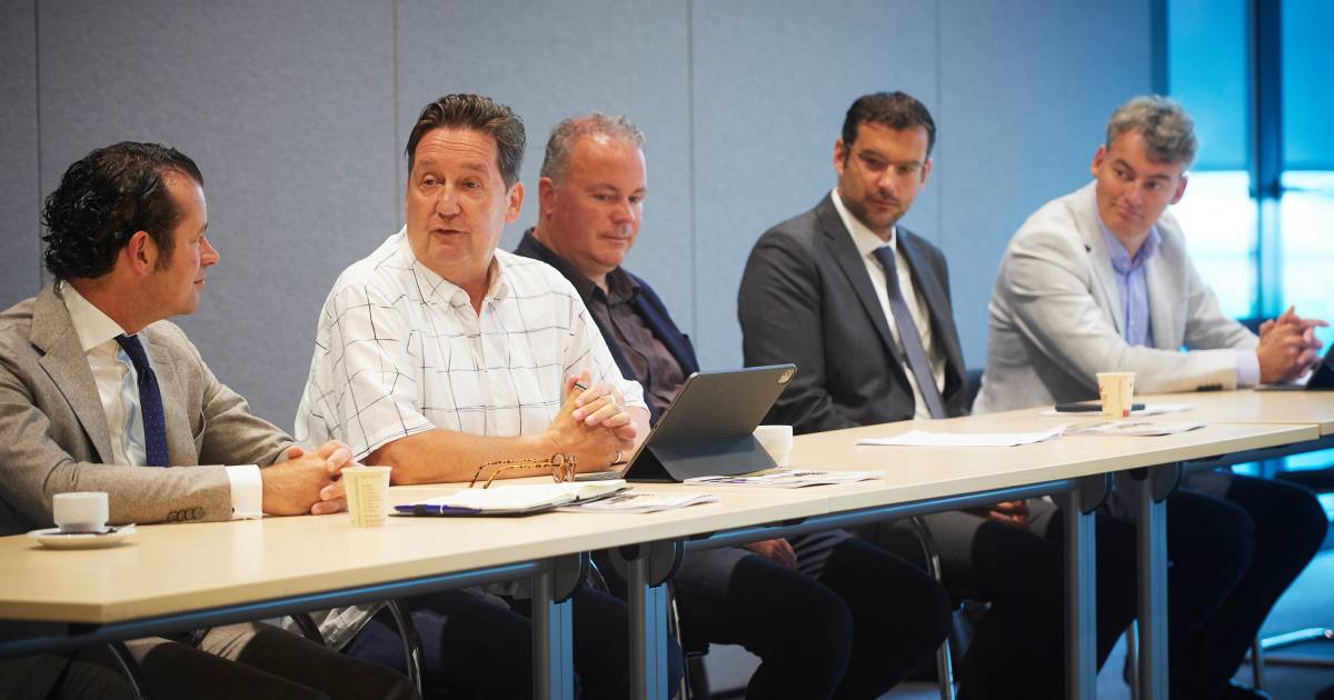 Nederlandse Bankieren Vereenvoudigd: Een Gids Voor Tikkie En Meer Nederlandse Bankieren Vereenvoudigd: Een Gids Voor Tikkie En Meer