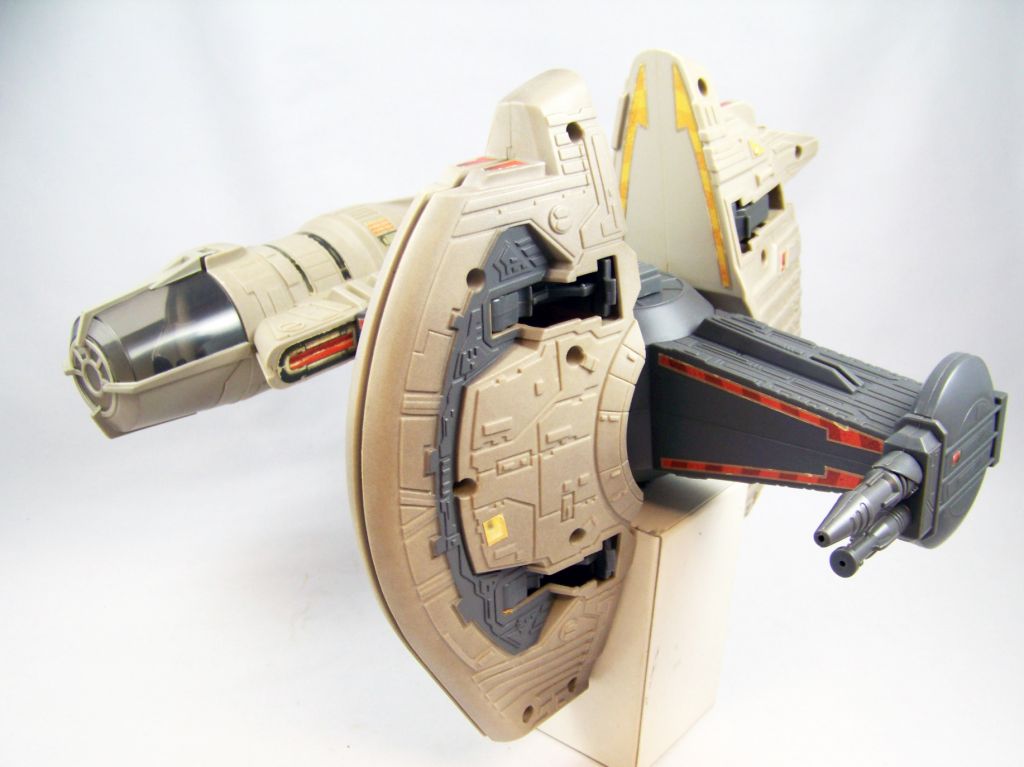 New Hasbro Action Figure: Dash Rendar From Star Wars: Shadow Of The Empire New Hasbro Action Figure: Dash Rendar From Star Wars: Shadow Of The Empire