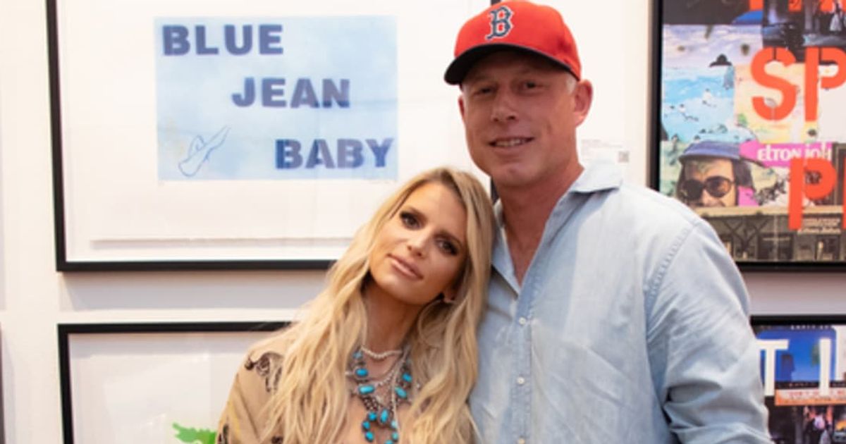 New Song Hints At Cheating: Jessica Simpson's Marriage To Eric Johnson In Question New Song Hints At Cheating: Jessica Simpson's Marriage To Eric Johnson In Question
