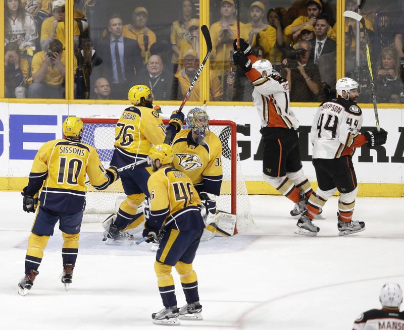 NHL: Carlsson's Double Digits Can't Prevent Ducks' Overtime Defeat To Stars NHL: Carlsson's Double Digits Can't Prevent Ducks' Overtime Defeat To Stars