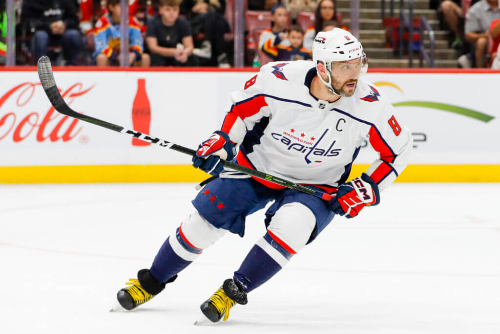 NHL News: Ovechkin Matches Gretzky's Record-Setting 894 Goals