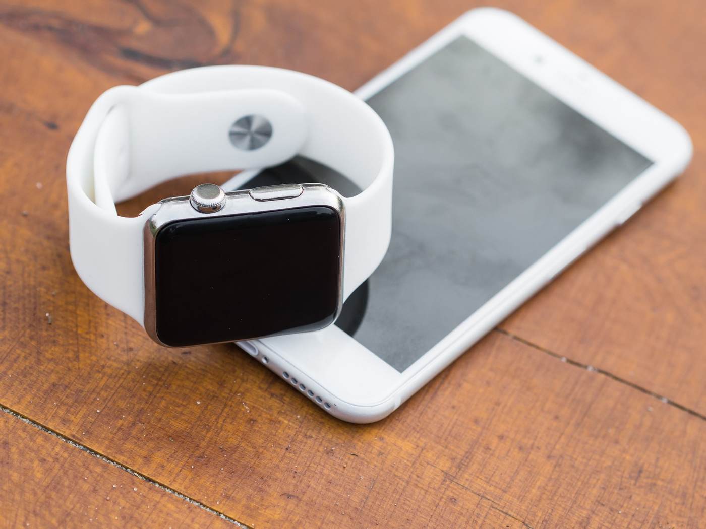 NHL Referees: The Apple Watch Trend NHL Referees: The Apple Watch Trend