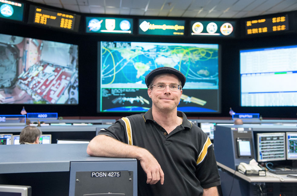 Nine-Month Space Mission: Was It A Holiday For Astronauts? CBS News Report Nine-Month Space Mission: Was It A Holiday For Astronauts? CBS News Report