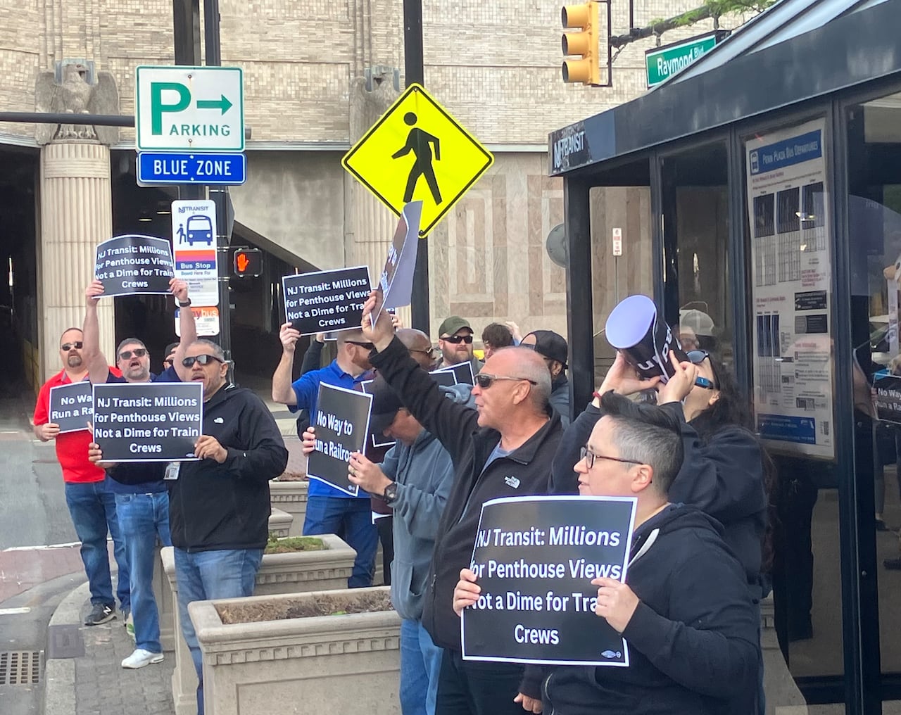 NJ Transit Engineers End Strike After Reaching Deal NJ Transit Engineers End Strike After Reaching Deal