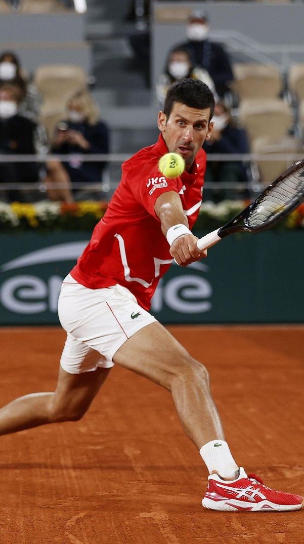 Novak Djokovic: 37 Yaşında Performans Zirvesi Novak Djokovic: 37 Yaşında Performans Zirvesi
