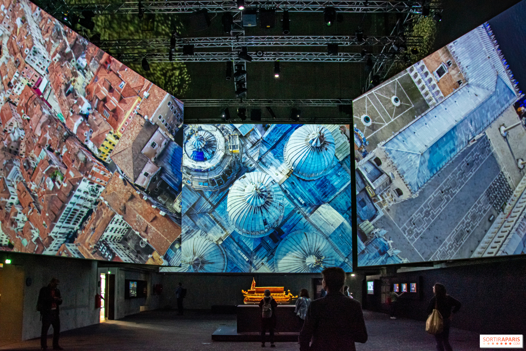 Nuit Des Musées 2025 Au Petit Palais : Défilés Et Ateliers Mode Nuit Des Musées 2025 Au Petit Palais : Défilés Et Ateliers Mode