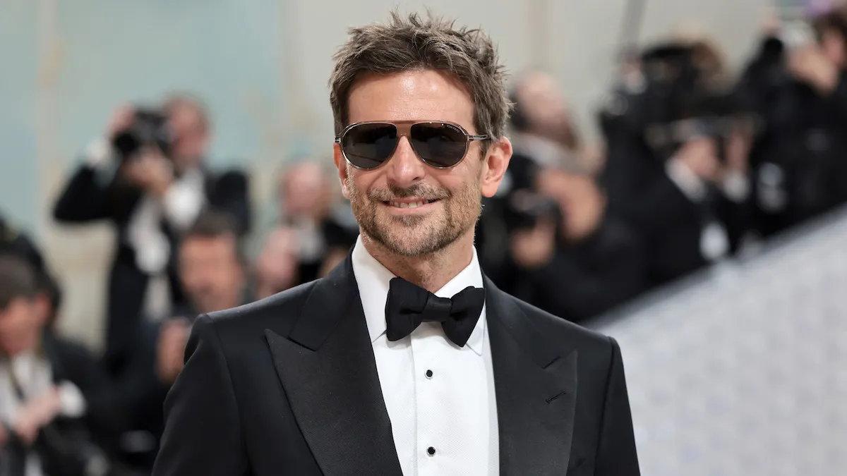NYC Filming: Bradley Cooper And Will Arnett Capture In New Photos NYC Filming: Bradley Cooper And Will Arnett Capture In New Photos