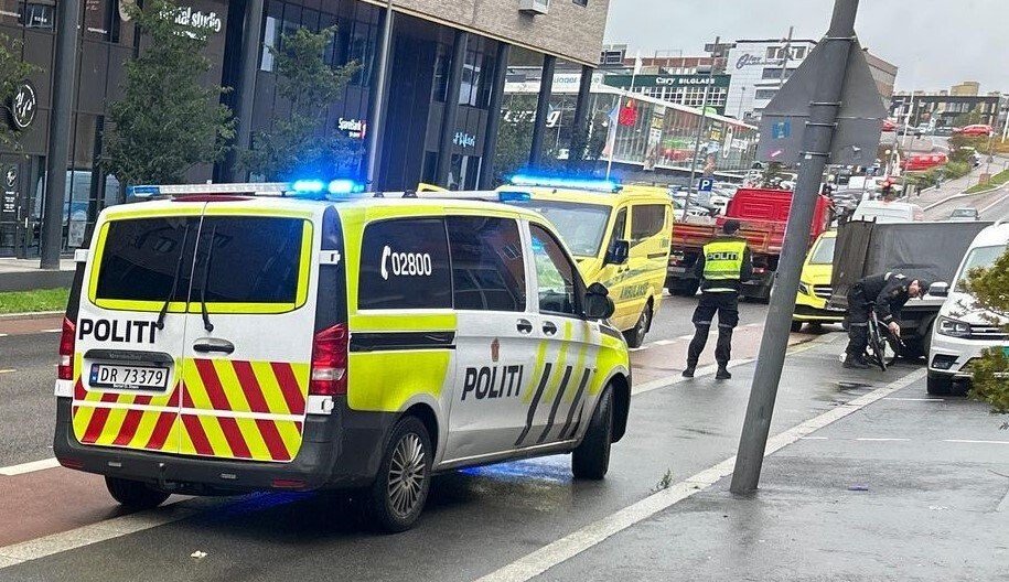 Nyhetsvarsel: Omfattende Båtbrann I Oslo Nyhetsvarsel: Omfattende Båtbrann I Oslo