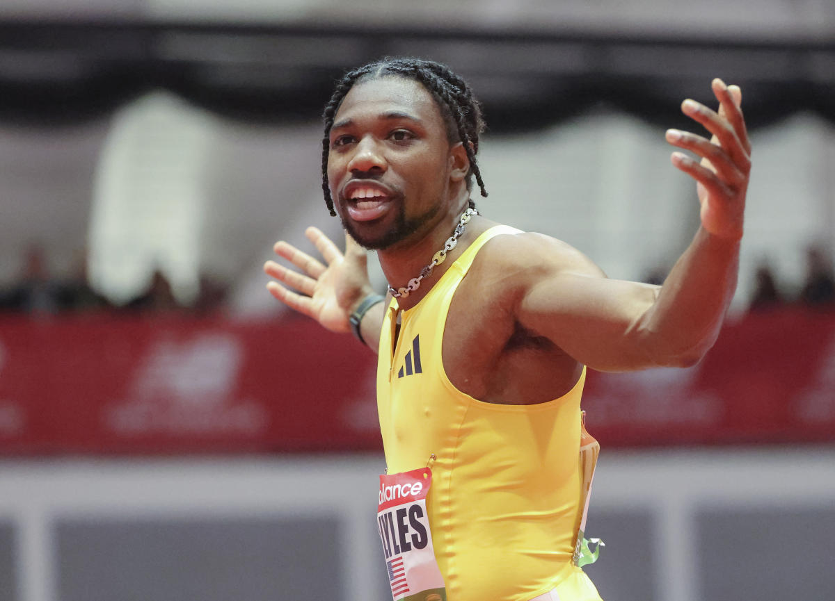 Olympic Legend Michael Johnson: Tyreek Hill Vs. Noah Lyles Isn't A Fair Race Olympic Legend Michael Johnson: Tyreek Hill Vs. Noah Lyles Isn't A Fair Race
