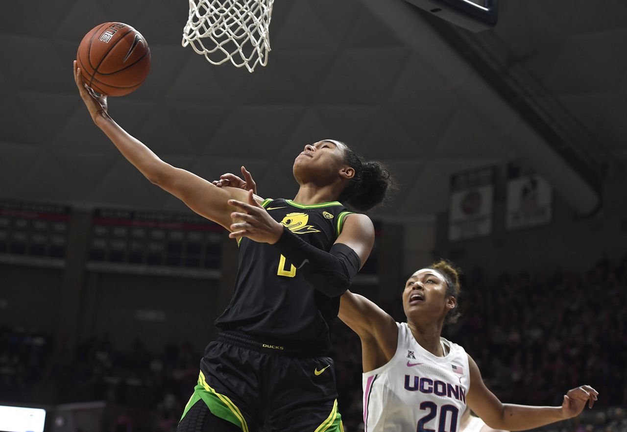 Oregon Ducks Women's Basketball Season Ends With Duke Defeat Oregon Ducks Women's Basketball Season Ends With Duke Defeat