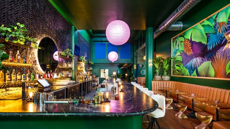 Orlando's Hottest New Restaurants: Your 2025 Dining Guide (Beyond Disney) Orlando's Hottest New Restaurants: Your 2025 Dining Guide (Beyond Disney)