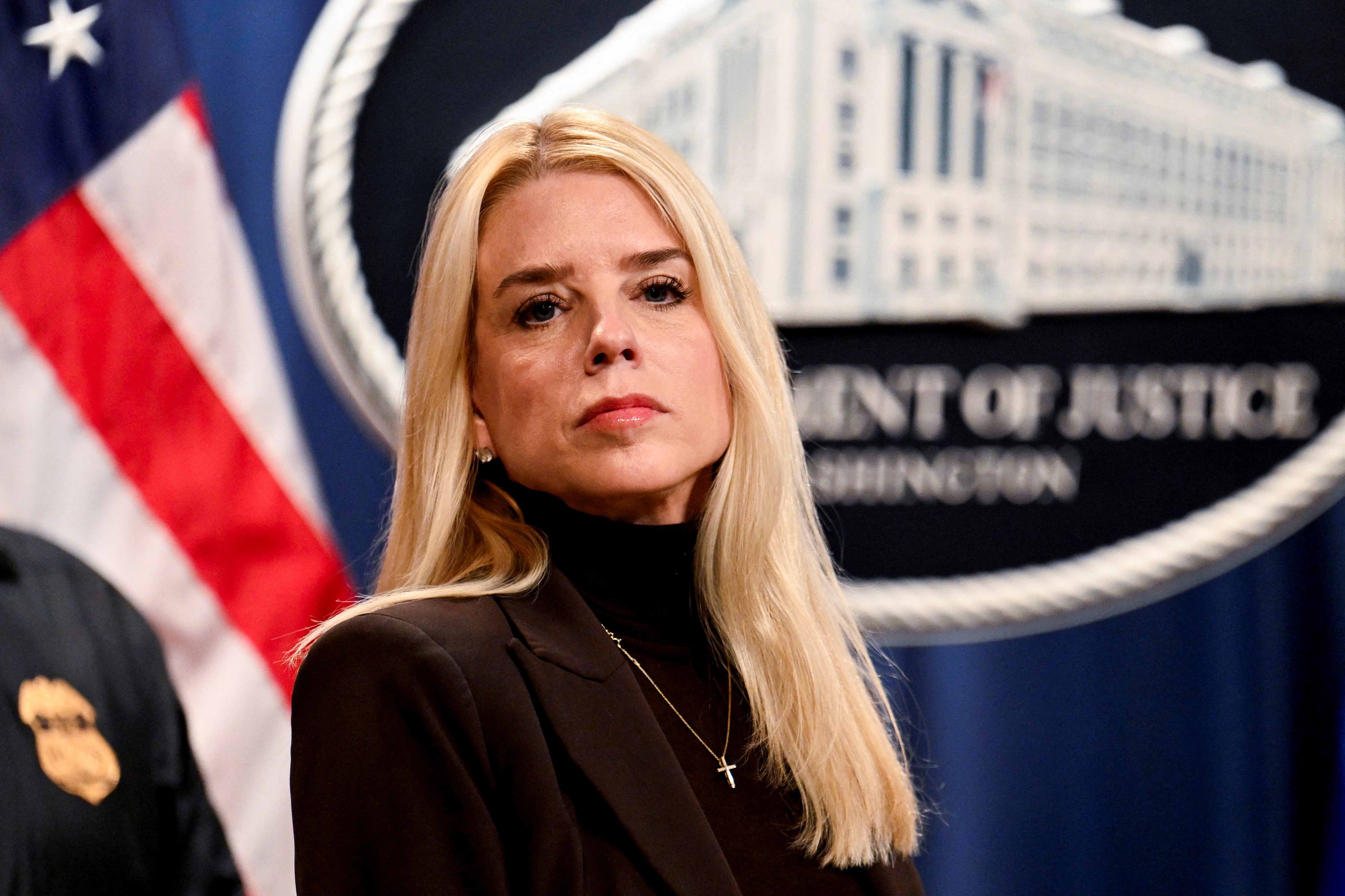 Pam Bondi And James Comer: The Epstein Files Controversy Pam Bondi And James Comer: The Epstein Files Controversy