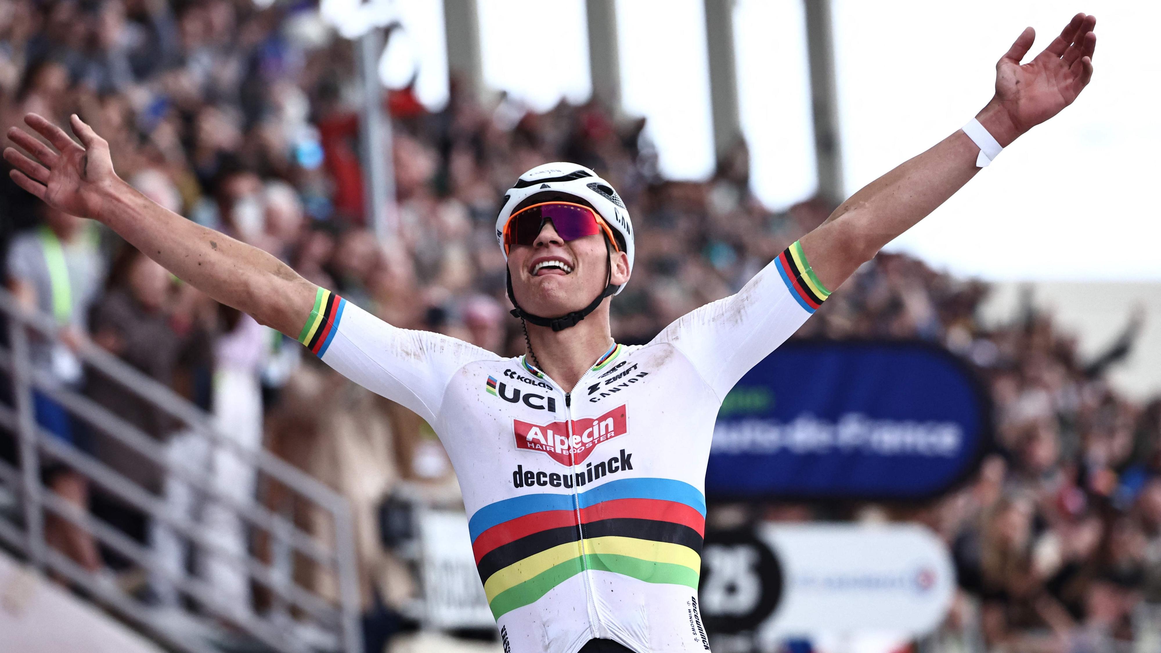 Paris-Roubaix: Bottle-Throwing Spectator Surrenders To Police After Van Der Poel Incident Paris-Roubaix: Bottle-Throwing Spectator Surrenders To Police After Van Der Poel Incident