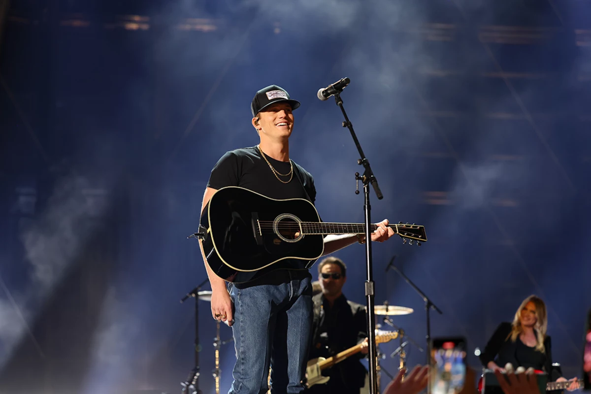 Parker McCollum: The Next George Strait? A Fan's Perspective Parker McCollum: The Next George Strait? A Fan's Perspective
