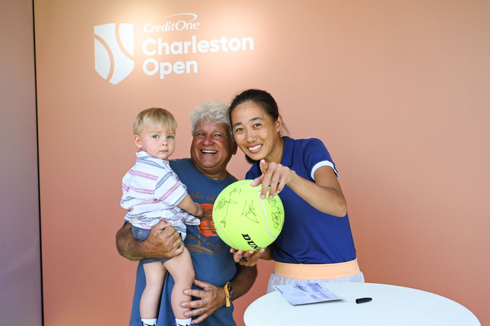 Pegula Claims Charleston Title, Beats Defending Champion Collins Pegula Claims Charleston Title, Beats Defending Champion Collins