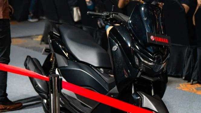 Pengalaman Baru Berkendara: Tiga Jet Ski Kawasaki Premium Resmi Hadir Pengalaman Baru Berkendara: Tiga Jet Ski Kawasaki Premium Resmi Hadir