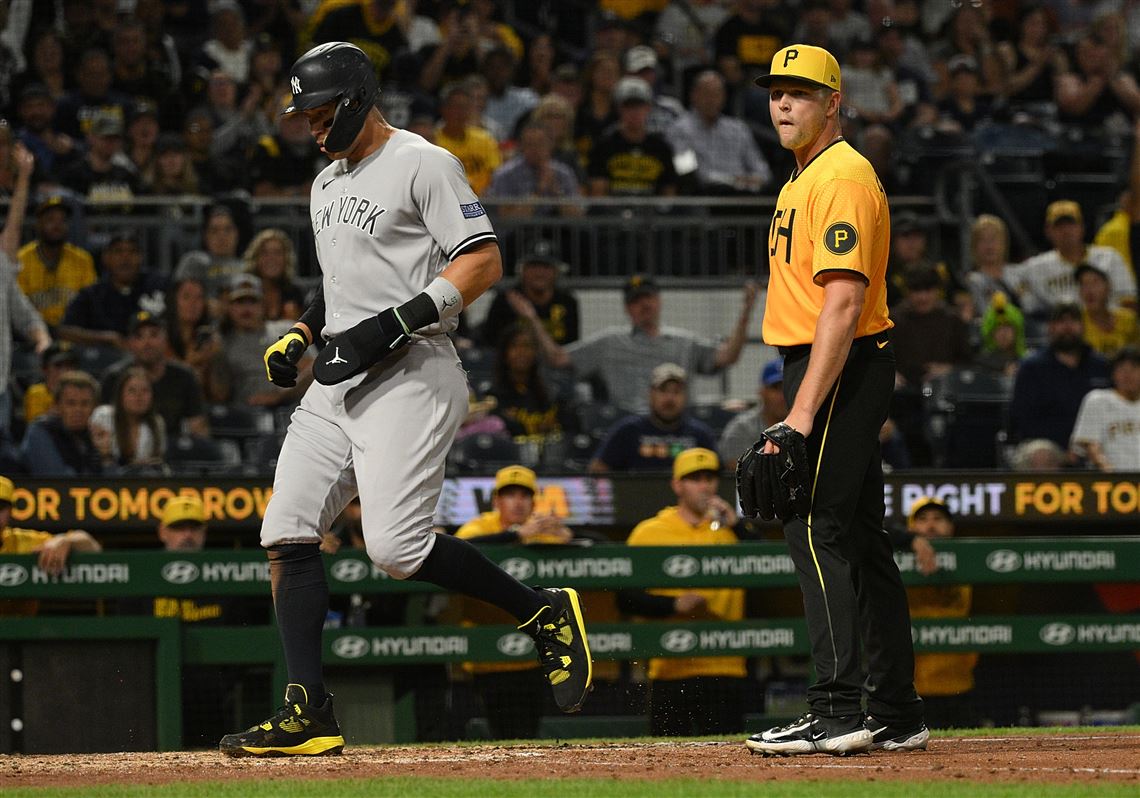 Pirates Walk-Off Win Over Yankees In Extras Pirates Walk-Off Win Over Yankees In Extras