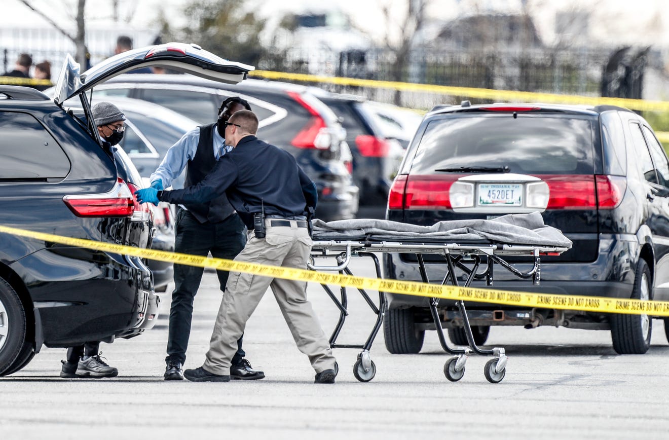 Police Investigating Fatal Collision Involving Driver And Two Pedestrians In Elizabeth City Police Investigating Fatal Collision Involving Driver And Two Pedestrians In Elizabeth City