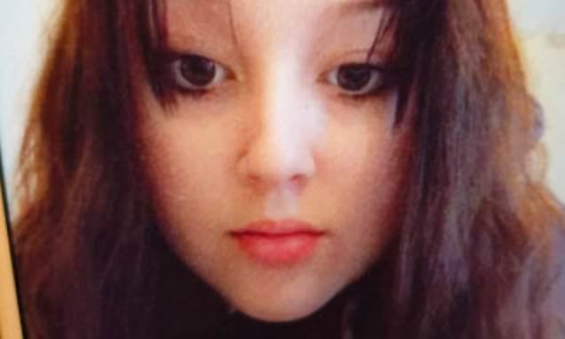 Police Launch Urgent Search For Missing 11-Year-Old Girl In River Thames Police Launch Urgent Search For Missing 11-Year-Old Girl In River Thames