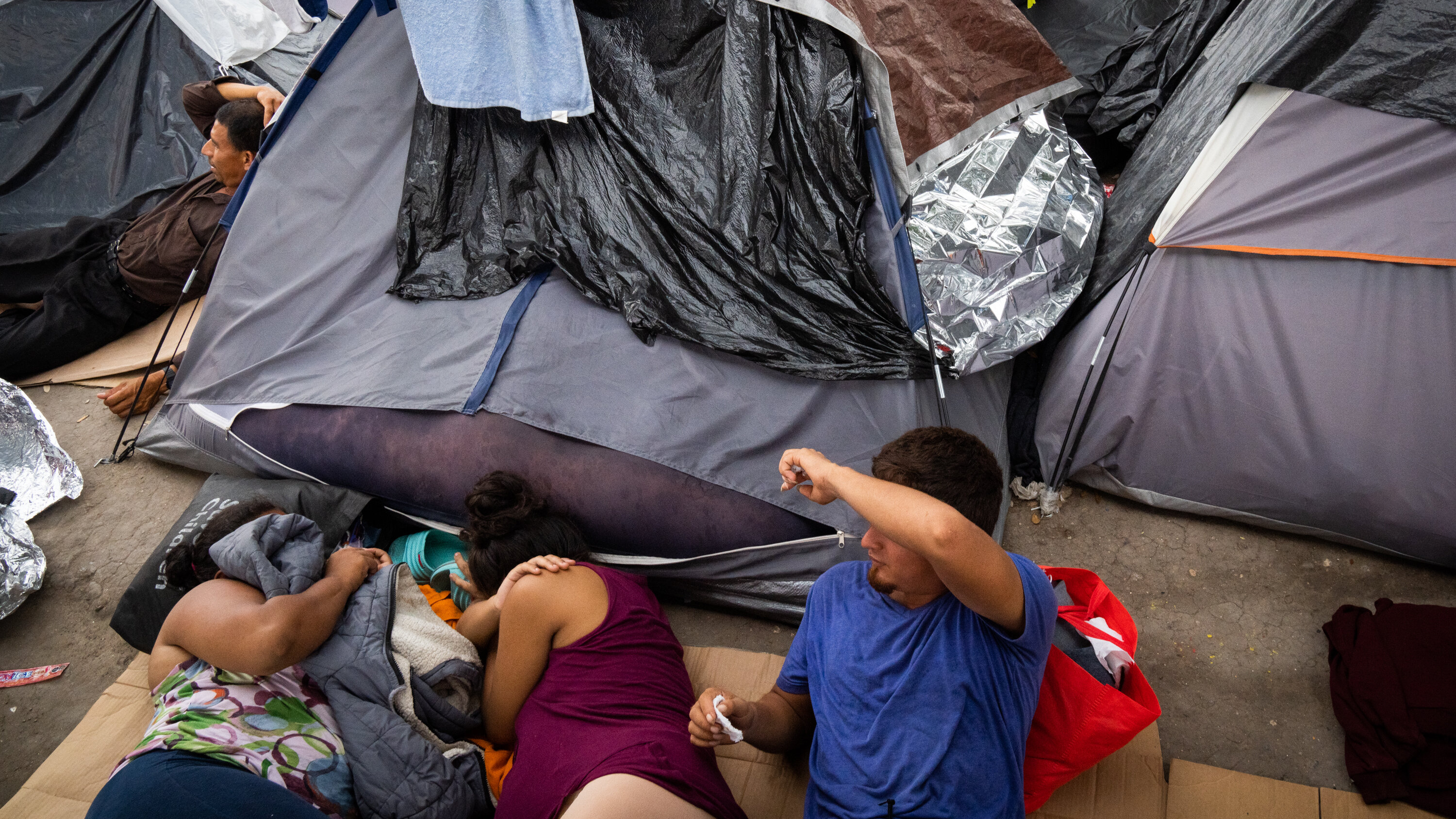 Portugal's Migrant Expulsions: From Welcoming Nation To Stricter Policies? Portugal's Migrant Expulsions: From Welcoming Nation To Stricter Policies?