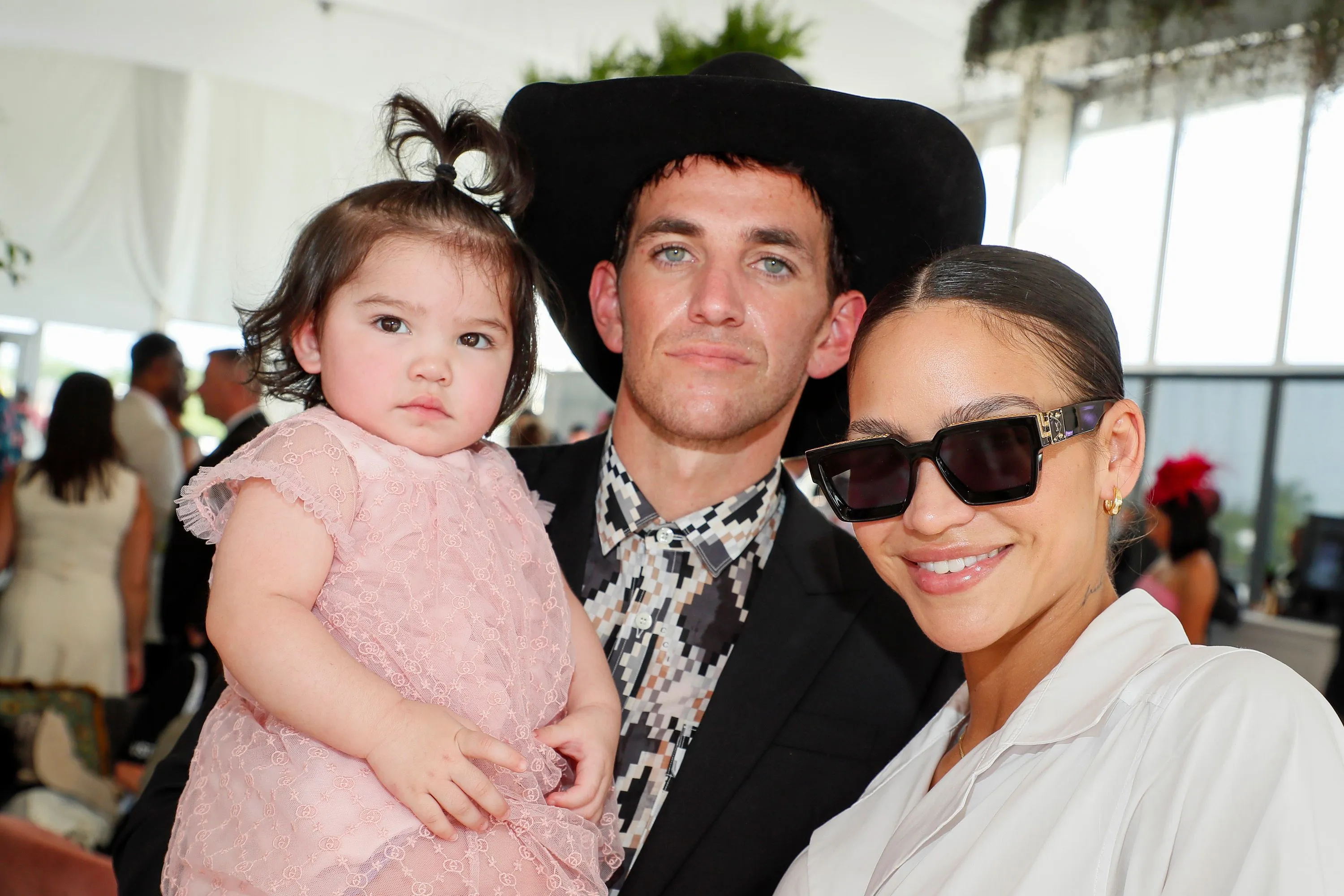 Pregnant Cassie Ventura's Red Carpet Debut With Husband Alex Fine Pregnant Cassie Ventura's Red Carpet Debut With Husband Alex Fine