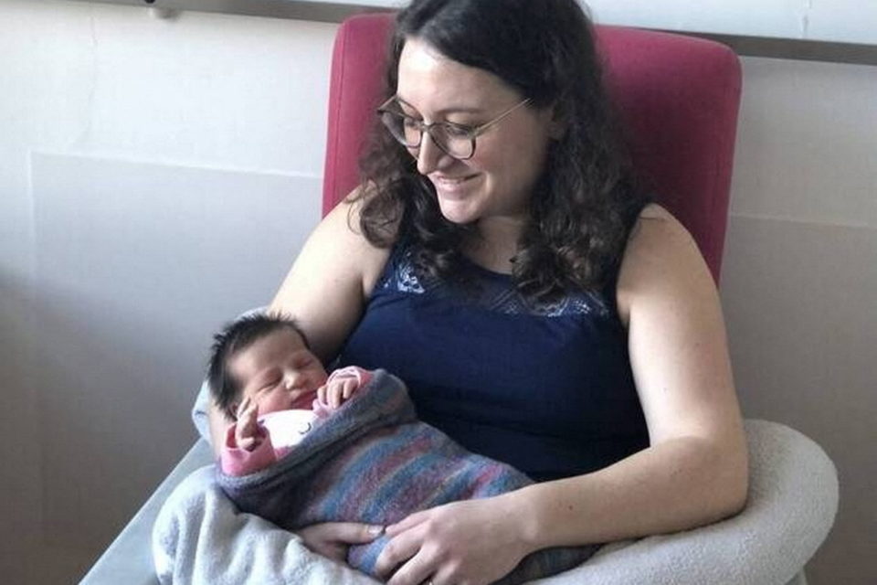Premier Bébé De L'Année Gâté : Une Boulangerie Normande Offre Son Poids En Chocolat Premier Bébé De L'Année Gâté : Une Boulangerie Normande Offre Son Poids En Chocolat