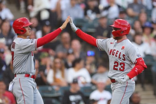 Rain-Delayed Game: Pari's Homer Delivers Angels Victory Against White Sox Rain-Delayed Game: Pari's Homer Delivers Angels Victory Against White Sox