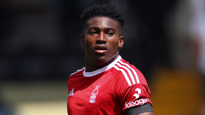 Ramadan Iftar: Nottingham Footballer Taiwo Awoniyi's Act Of Charity Ramadan Iftar: Nottingham Footballer Taiwo Awoniyi's Act Of Charity