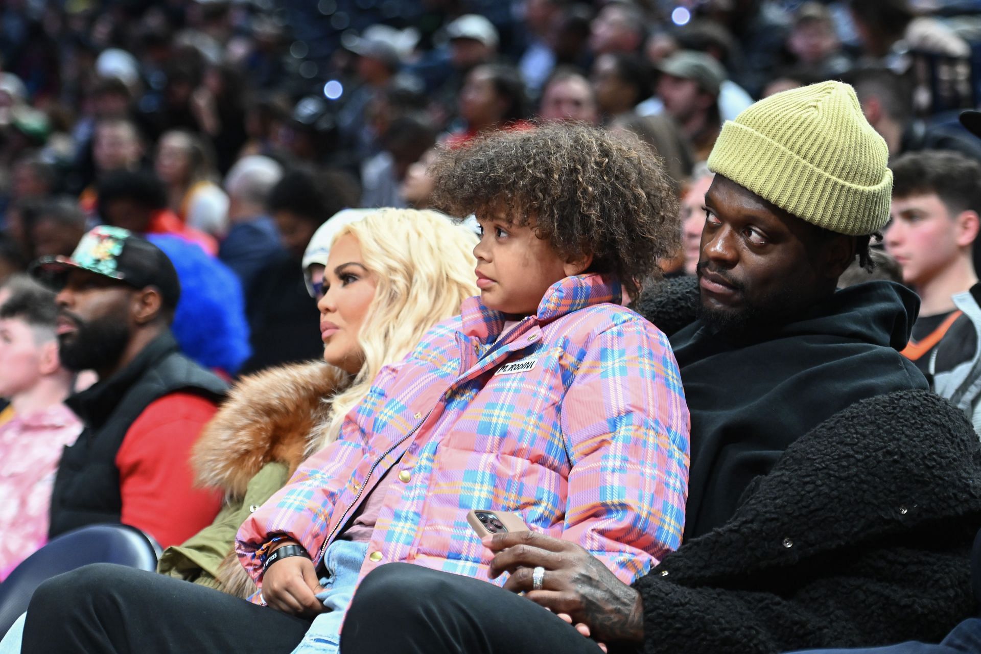 Randle's Impact: A Shift In Timberwolves Fan Sentiment Randle's Impact: A Shift In Timberwolves Fan Sentiment