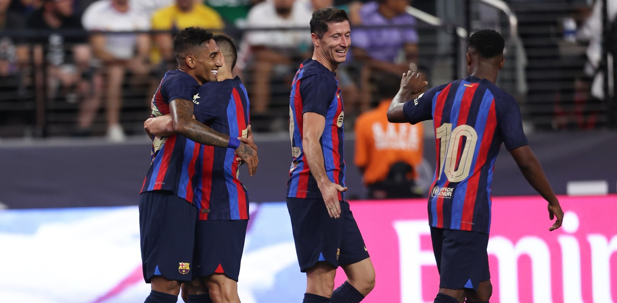Raphinha Inspires Barcelona's Victory, Securing Quarter-Final Spot Raphinha Inspires Barcelona's Victory, Securing Quarter-Final Spot