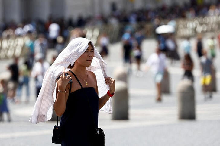 Record-Breaking Temperatures Scorch LA And Orange Counties: Heatwave Emergency Record-Breaking Temperatures Scorch LA And Orange Counties: Heatwave Emergency