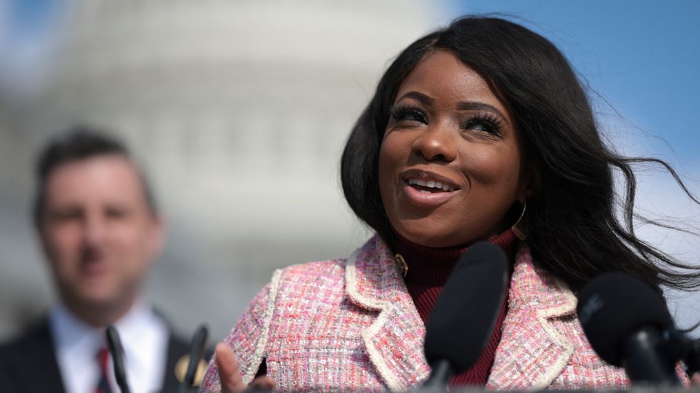 Rep. Crockett On Trump's Economic Policies: Rising Grocery Costs And Wage Stagnation Rep. Crockett On Trump's Economic Policies: Rising Grocery Costs And Wage Stagnation