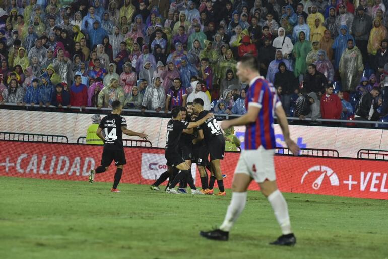 Resultado Peñarol - Olimpia: Victoria 2-0 Para Olimpia - Resumen Del Partido Resultado Peñarol - Olimpia: Victoria 2-0 Para Olimpia - Resumen Del Partido