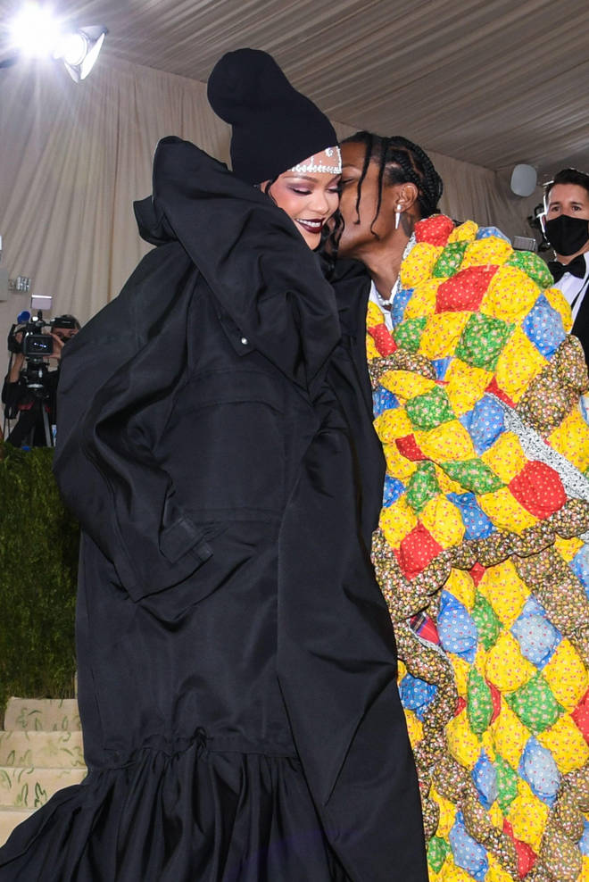 Rihanna Fuels Dating Rumors With A$AP Rocky Rihanna Fuels Dating Rumors With A$AP Rocky