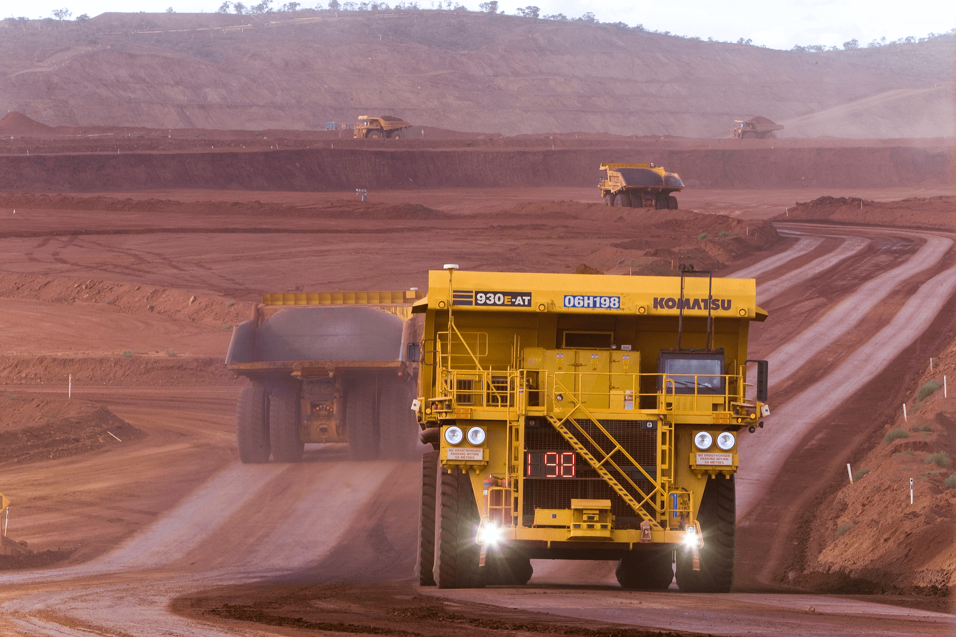 Rio Tinto Rebuts Forrest's 'Wasteland' Claim: Pilbara's Future Defended Rio Tinto Rebuts Forrest's 'Wasteland' Claim: Pilbara's Future Defended