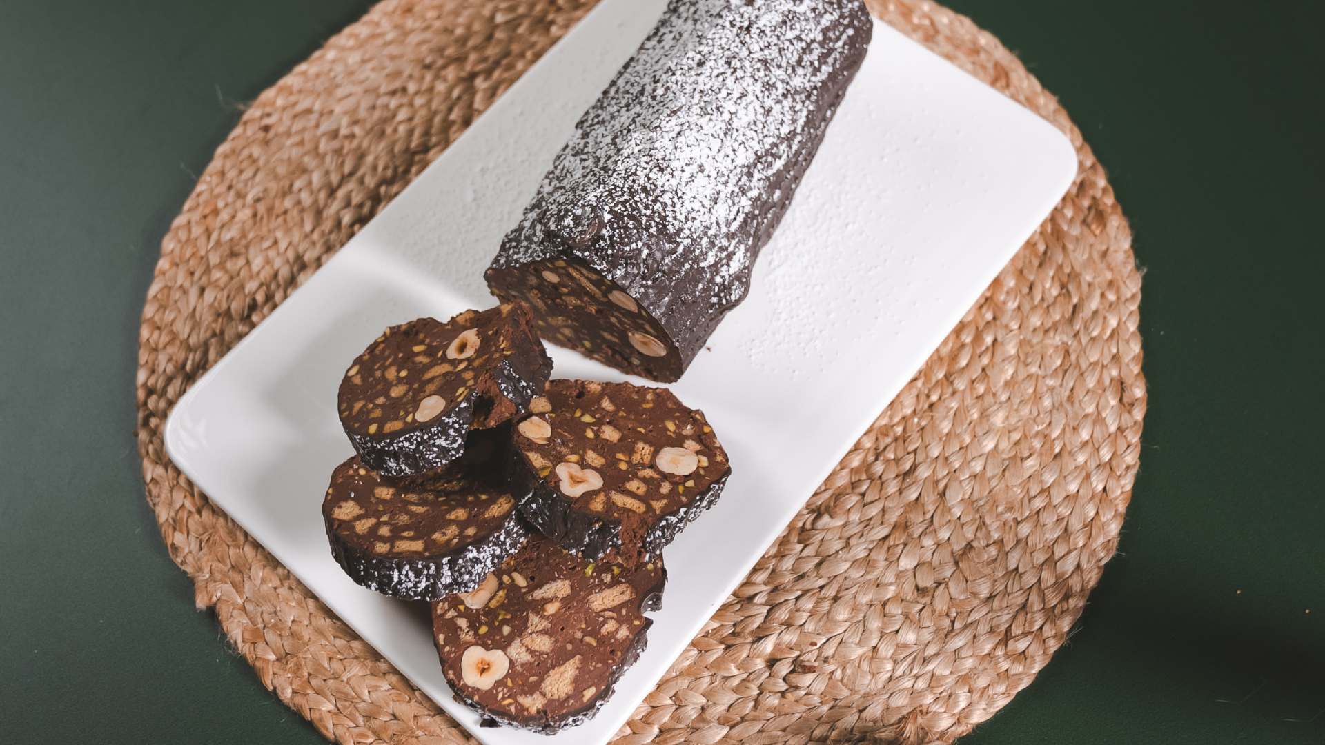 Salami Au Chocolat : La Gourmandise Française Revisitée Salami Au Chocolat : La Gourmandise Française Revisitée
