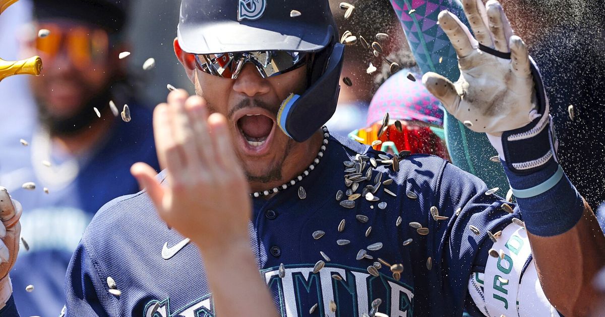 Seattle Mariners' 14-0 Win: First Inning Offensive Outburst Seattle Mariners' 14-0 Win: First Inning Offensive Outburst