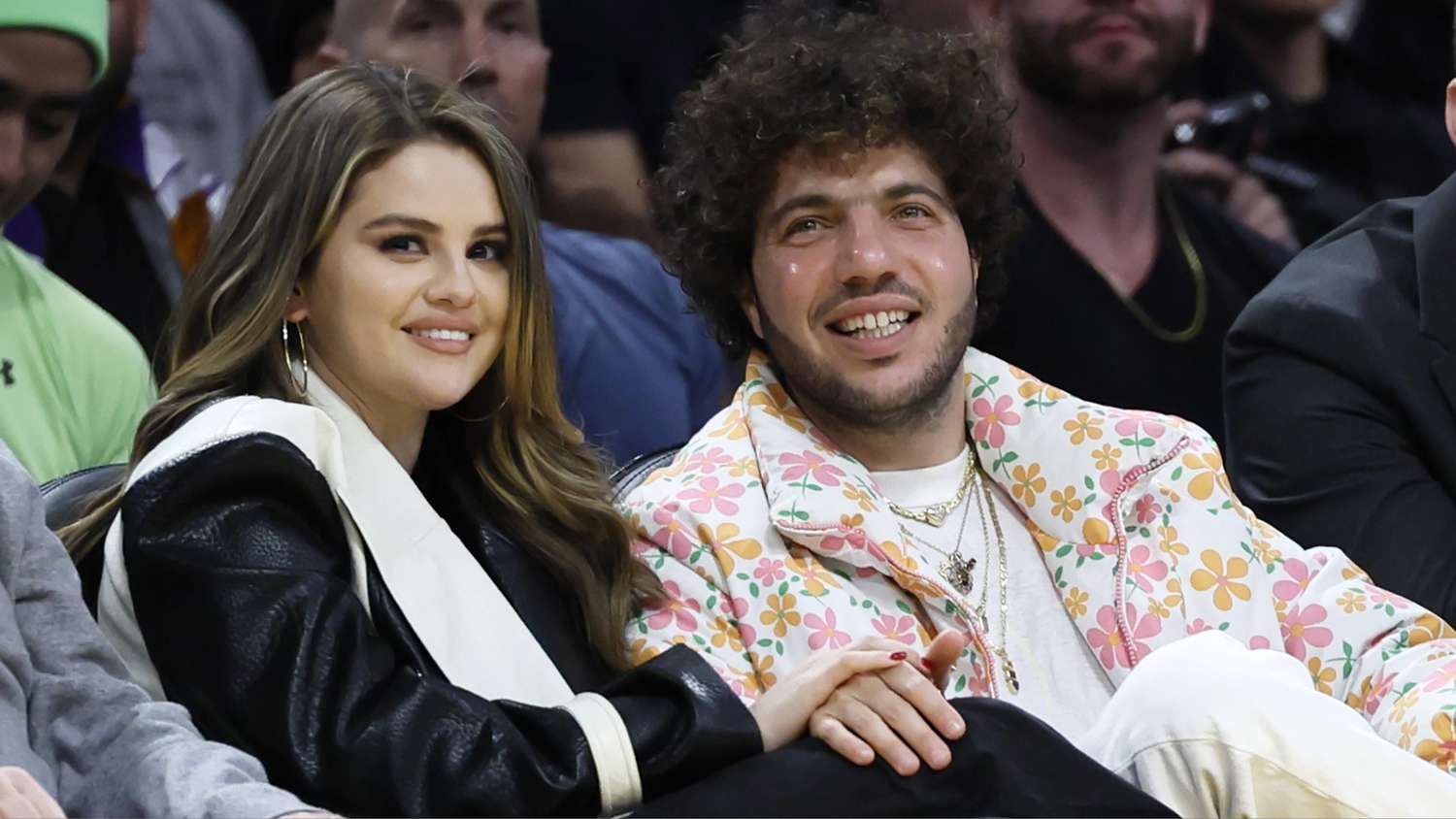 Selena Gomez's High-Waisted Power Suit: An 80s Office Style Icon Selena Gomez's High-Waisted Power Suit: An 80s Office Style Icon