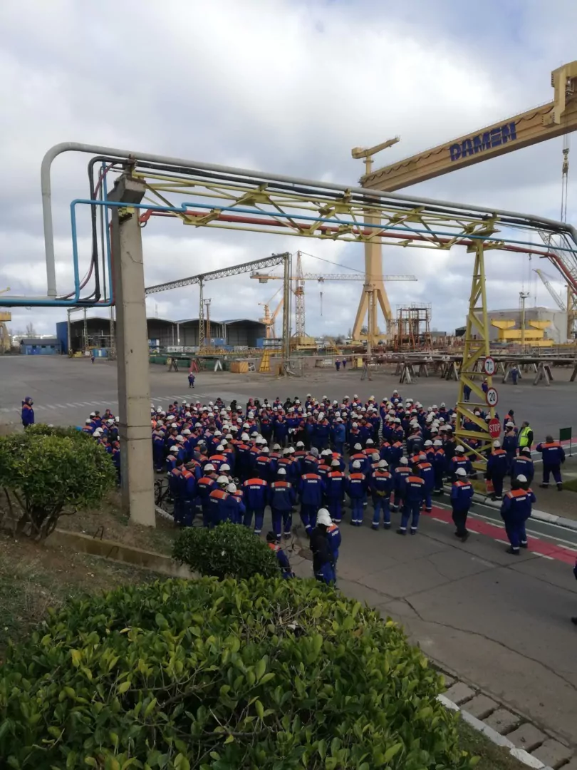 Sindicaliștii Navalistul Cer Ambasadei Olandei Să Rezolve Situația De La Șantierul Naval Mangalia Sindicaliștii Navalistul Cer Ambasadei Olandei Să Rezolve Situația De La Șantierul Naval Mangalia