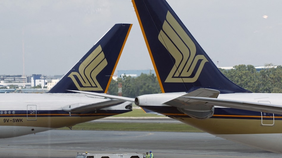 Singapore Airlines Announces Over 7 Months' Bonus For Employees Singapore Airlines Announces Over 7 Months' Bonus For Employees