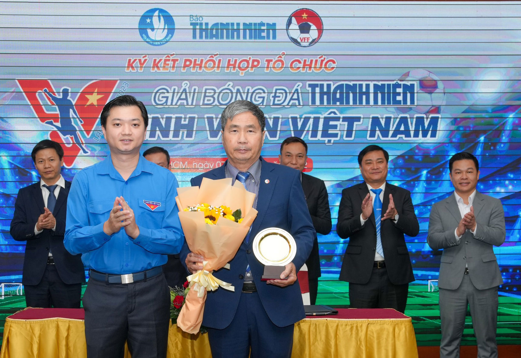 Sôi Nổi Trận Mở Màn Vòng Chung Kết Giải Bóng Đá Thanh Niên Sinh Viên: Căng Thẳng Và Kịch Tính