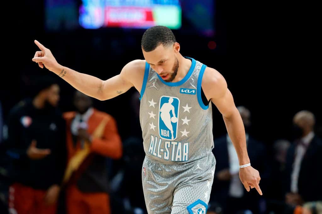 Steph Curry Crowned All-Star Champion In Criticized New Format Steph Curry Crowned All-Star Champion In Criticized New Format